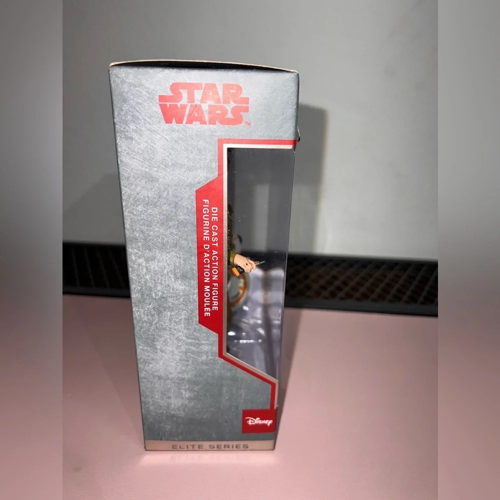 Star Wars Elite Series Die Cast Action Figure Disney Store Rose & BB-8 - Picture 5 of 10